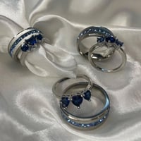 بكج خواتم تُحفر من الداخل.. كإشارة سرّية بينكم فقط...