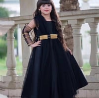 فستان يوم التأسيس بشكل انيق