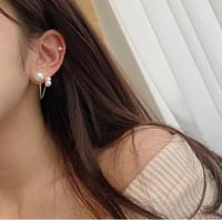 أقراط فاخرة من اللؤلؤ المخلب