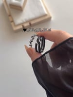 لك وله | خواتم محفورة من الداخل