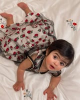 فستان شالكي بالتل الاسود الانيق