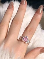 خاتم حب وردية تصميم مميز