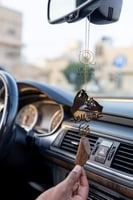 تعليقة كسرة العود بيديين عشق للابد