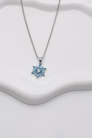 سلسال لامع بشكل انيق