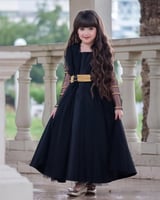 فستان يوم التأسيس بشكل انيق