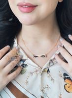 قلادة العيون