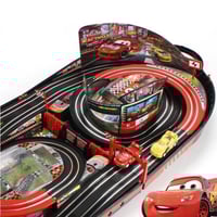 لعبة السباق التفاعلية الممتعة نسخة يدوية