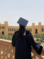 عبايه تخرج كحلي