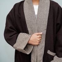 جوخ بتصميم واو