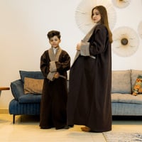 جوخ بتصميم واو