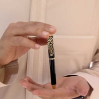 قلم مبطن بالاسم