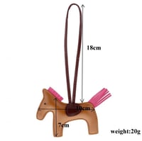 تعليقة ماركه مع كيس الماركه