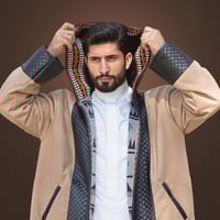 فروه رجالي تلتبس وجهين بيج-اسود