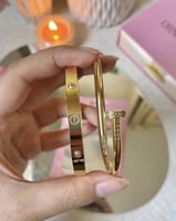 بكج ناعم وأنيق من أماسي