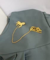 بروش بالاسم حسب الطلب