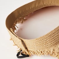 قبعة شاطئ لون بيج ذات حواف صلبه