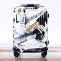 حقيبة سفر شفافه ذات عجلات