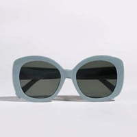 نظارة شمسيه ايطار اخضر