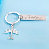 ميدالية مفاتيح مع طائرة