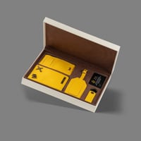 بوكس فوندو باللون الأصفر - بكج جلد