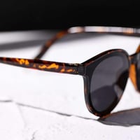 نظارة شمسيه002