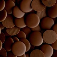 شوكولاتة بلجيكية بيلكولاد بالحليب 35.5٪ 1 كيلو