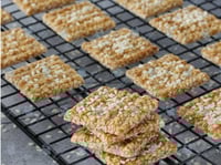 سمسم ابيض حب 2.5 كيلو