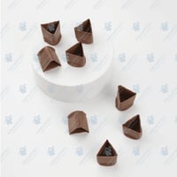 اكواب الشوكولاتة مثلث كرتون 500 قطعه