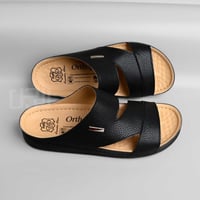 حذاء رجالي طبي أسود