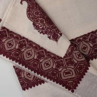 شال كشميري بشمينه من ڤالور مطرز الي