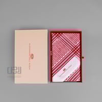 شماغ احمر اليساندرو ديل اكوا