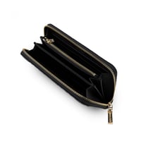 محفظة اسود من بوزكادا