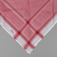 شماغ البسام ماي فير الإنجليزي