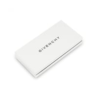 شماغ ابيض كلاسيك من جيفنشي