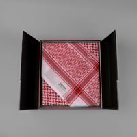 شماغ البسام ماي فير الإنجليزي