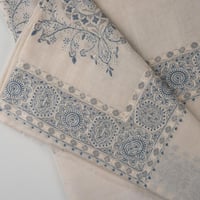 شال كشميري بشمينه من ڤالور مطرز الي