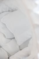 مهد مواليد (سلة موسى) لون ابيض + قاعدة