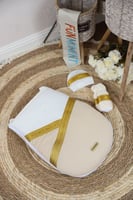 مدس مواليد بشت حديثي الولادة -تصميم بشت بيج وذهبي