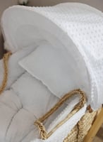 مهد مواليد (سلة موسى) + قاعدة لون خشبي