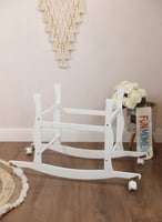 مهد مواليد (سلة موسى) ابيض + قاعدة ابيض