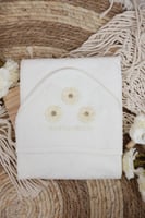 منشفة للرضع مع قبعة - بلون اصفر