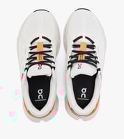 ON WOMENS CLOUDRUNNER 2 WIHTE
