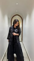 عبايه حرير مغسول لون اسود
