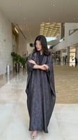 رمادي غامق