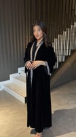 عبايه مخمل كلفة كم وامام دواير