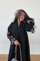 عباية قماش كريب تطريز كمبيوتر على الكم