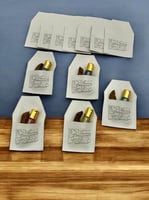 توزيعات العيد 12 ظرف جلد مع مسك وبخور