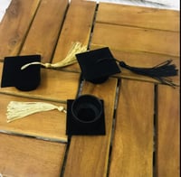 قبعات ميني للتخرج – 6 قطع لتزيين علب الماء