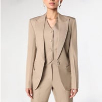 مجموعة بدلة رسمية منسوجة من اللينن بلون البيـج الن...