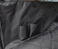 غطاء يحمي داخلية السيارة